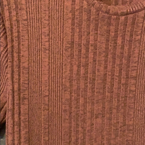 Dusty Mauve Top - Picture 2 of 2